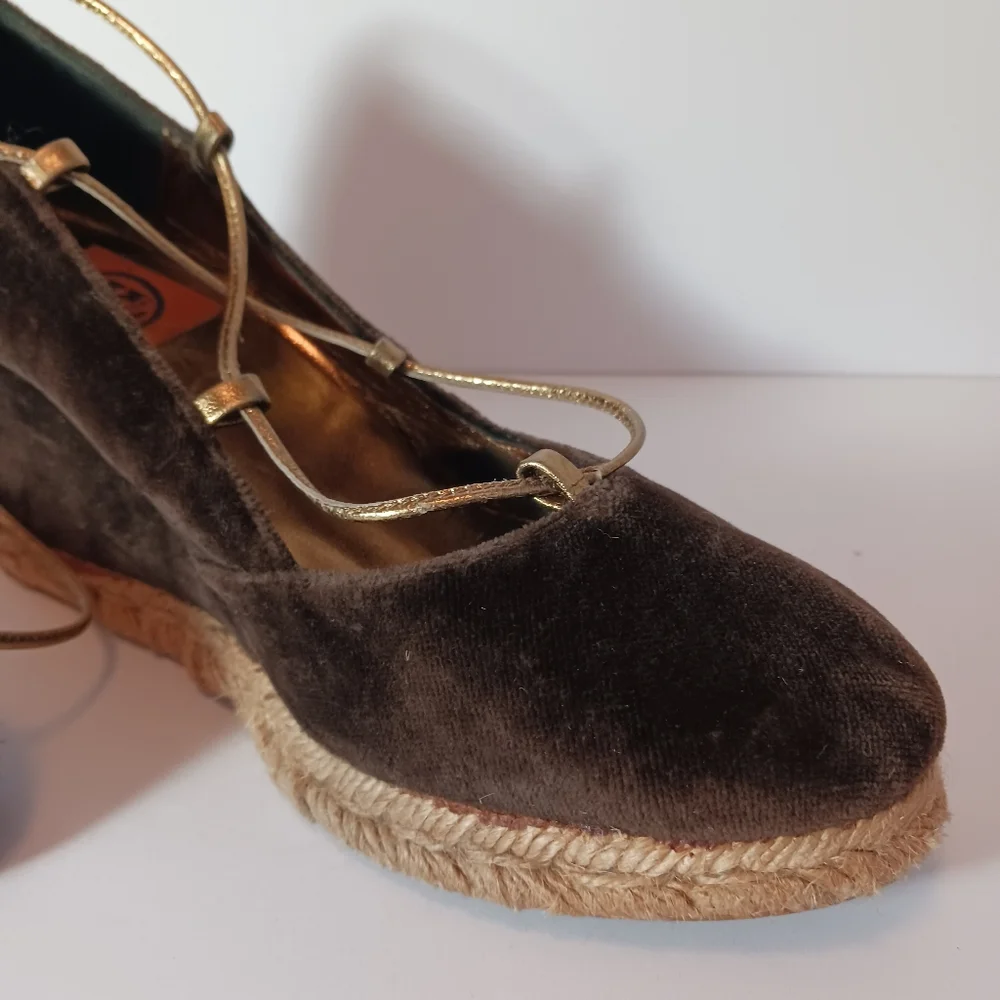 TORY BURCH Brown Velvet Espadrille Wedges Ankle Tie Sz 8.5 WornButNotWornOut